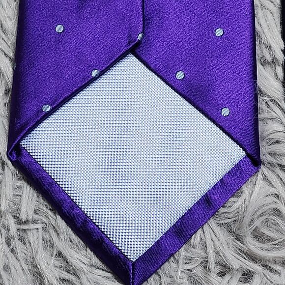 Tommy Hilfiger Tie Mens Purple Polka Dot 100% Silk Classic Necktie Formal 59in - Picture 5 of 11